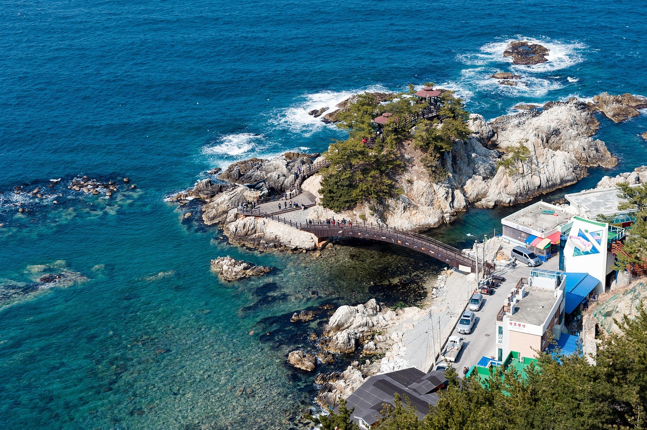 東海局勢最新動態(tài)，地緣政治復(fù)雜多變與海洋權(quán)益爭奪的緊張局勢更新